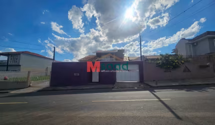 Sobrado a venda em Contorno Vila Ricci