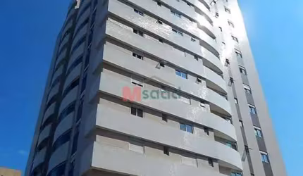 Apartamento 3 quartos (1 suíte) à venda no Centro