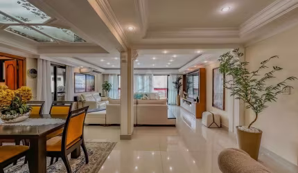 Cobertura à venda 3 suítes, gourmet e vista mar no Boqueirão Praia Grande-SP