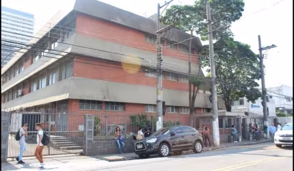 A457 - Prédio Comercial no Bairro Barra Funda