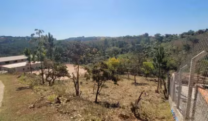 Terreno a venda 1070 m2 no Condomínio Riacho Doce - Mairinque, SP