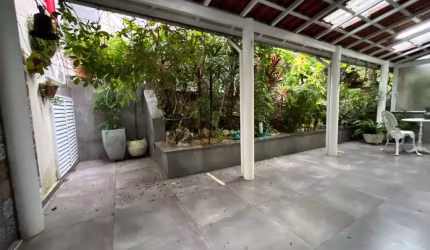 Casa em condomínio à venda em São Bernardo do Campo-SP, Taboão - 3 quartos, 1 suíte, 2 salas, 2 banheiros, 1 vaga - 78m².