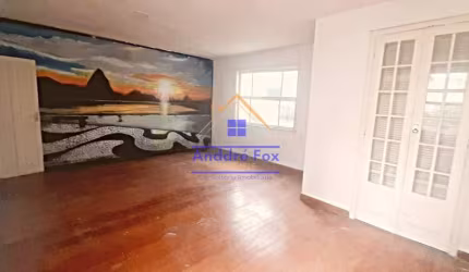 Casa duplex com 2 salas, varanda, 4 quartos, suíte, closet,3 vagas e anexo à venda 374M² por R$ 670