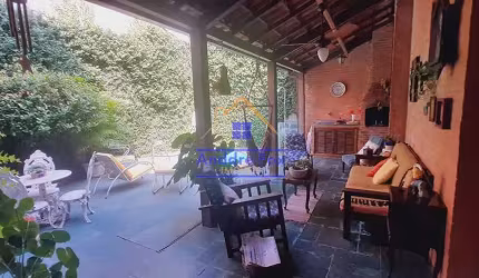 Grajaú - Casa com 3 salas, 6 Quartos, 2 suítes, copa cozinha, varanda à venda, 436M²,  por R$ 1.050