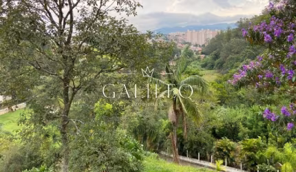 VENDA | LINDA CHÁCARA EM JUNDIAÍ. - 10mil m², 4 dormitórios sendo 1 suíte, sala de estar, sala de jantar, sala de Home theater.