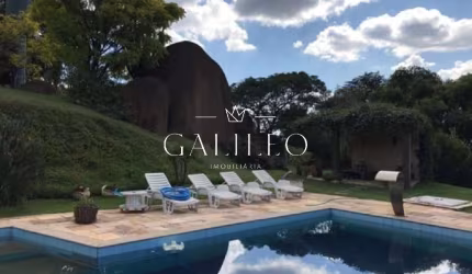 VENDA | CASA NO PARQUE DOS CAFEZAIS IV - Com 543 m² - 04 Dormitórios - 01 Suíte Master - Piscina - Edícula - 04 Vagas.