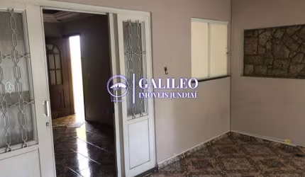 Vende Sobrado 3 Dormitórios | Várzea Paulista | São Paulo