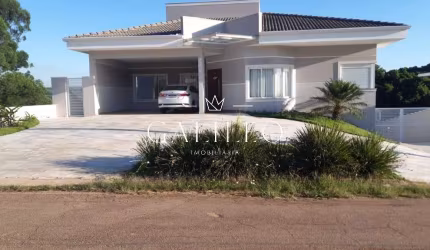 Casa à Venda no Condomínio Terras de Santa Teresa - Itupeva - SP