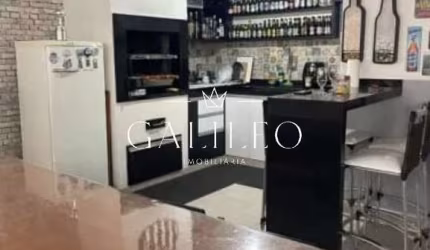 Apartamento de  cobertura mobiliado para venda  na Ponte São João em Jundiaí. 2 dormitórios sendo 1 suíte. Área Gourmet sensacional