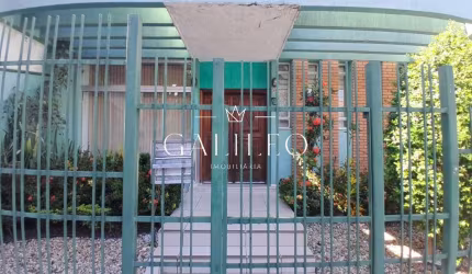 Excelente oportunidade: Casa Comercial de alto padrão com 3 quartos, 1 suíte, 2 salas, 3 banheiros, 6 vagas de garagem na Chácara Urbana, Jundiaí-SP!
