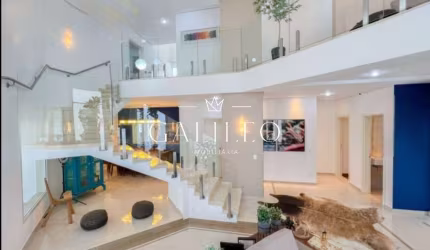 Impecável casa em condomínio à venda em Jundiaí-SP, bairro Jundiaí Mirim: 4 quartos, 3 suítes, 3 salas, 5 banheiros, 9 vagas, 590m².