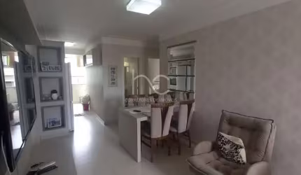 Apartamento à venda com 02 dormitórios em Camboriú SC.