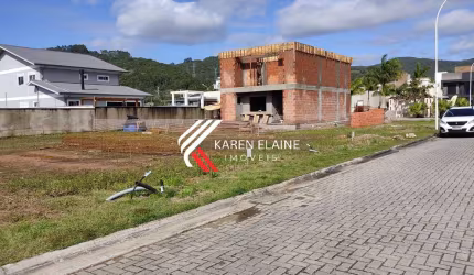 Terreno à venda: Ótima localização no Condomínio Brisas- Deltaville/Biguaçu