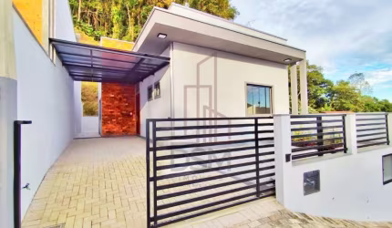 Casa com 2 quartos à venda no Centro, Guabiruba , 85 m2 por R$ 429.000