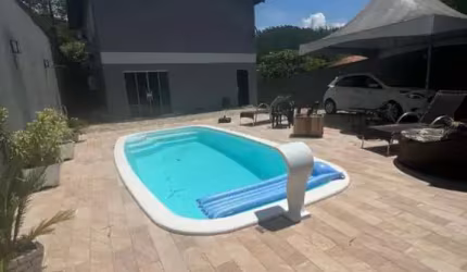 Casa com 2 quartos à venda no Bateas, Brusque  por R$ 745.000