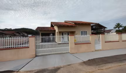 Casa com 2 quartos à venda no Brilhante I, Itajaí , 90 m2 por R$ 650.000