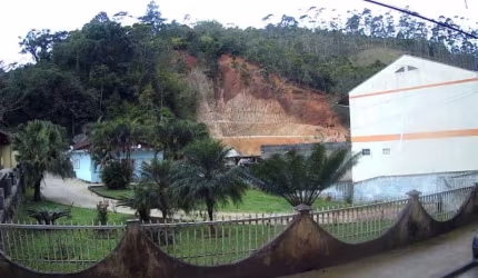 Terreno à venda no Poço Fundo, Brusque  por R$ 450.000
