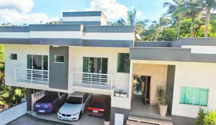 Casa com 2 quartos à venda no Primeiro de Maio, Brusque , 200 m2 por R$ 1.500.000