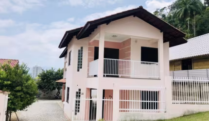 Casa com 3 quartos à venda no Nova Brasília, Brusque , 220 m2 por R$ 770.000