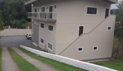 Casa com 5 quartos à venda no Dom Joaquim, Brusque  por R$ 2.700.000