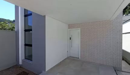 Casa com 2 quartos à venda no Poço Fundo, Brusque , 87 m2 por R$ 455.000