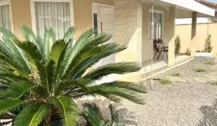 Casa com 2 quartos à venda no Souza Cruz, Brusque , 200 m2 por R$ 1.600.000