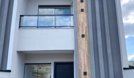 Casa com 2 quartos à venda em Morretes, Itapema , 93 m2 por R$ 630.000