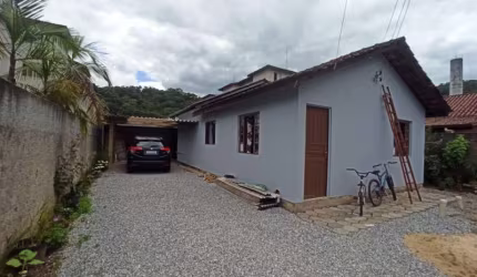 Casa com 3 quartos à venda no Limeira Baixa, Brusque , 80 m2 por R$ 340.000