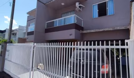 Casa com 3 quartos à venda no Cedrinho, Brusque , 140 m2 por R$ 449.000