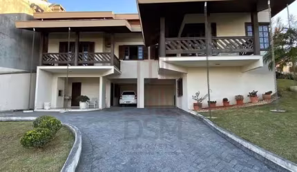 Casa com 2 quartos à venda no Souza Cruz, Brusque  por R$ 1.400.000
