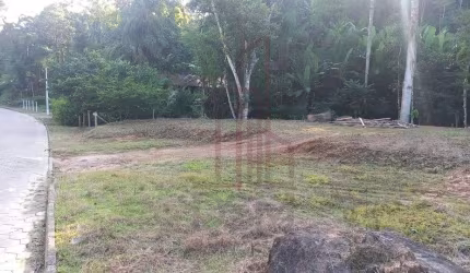 Terreno comercial à venda no Alsacia, Guabiruba  por R$ 300.000