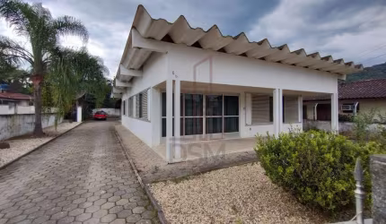 Casa com 3 quartos à venda no Santa Terezinha, Brusque , 220 m2 por R$ 2.200.000