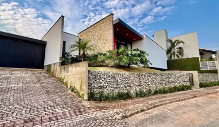 Casa em condomínio fechado com 3 quartos à venda no Imigrantes, Guabiruba , 212 m2 por R$ 1.570.000
