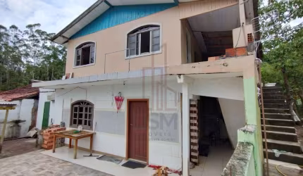 Casa com 4 quartos à venda no Limeira Baixa, Brusque  por R$ 380.000