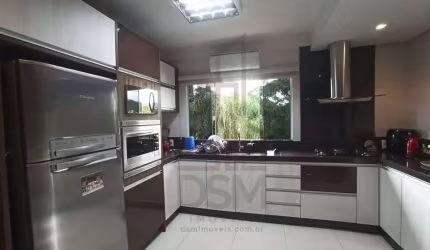 Casa com 2 quartos à venda no Azambuja, Brusque , 180 m2 por R$ 798.900