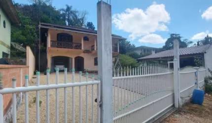 Casa com 2 quartos à venda no Poço Fundo, Brusque  por R$ 550.000