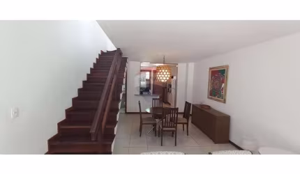 Duplex | 2/4 | Mobiliado | No Centro da Vila | Próximo as Piscinas Naturais | Venda e Locação Anual, Praia do Forte, Mata de São João - Bahia