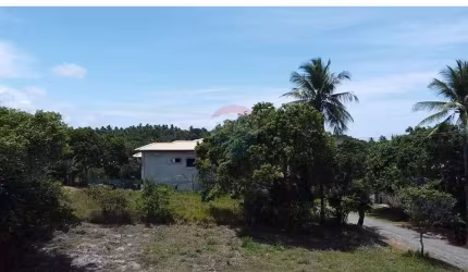 Terreno em Condomínio na Praia do Forte, Mata de São João-BA: 450m² e 2 vagas de garagem! Aproveite!