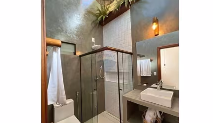 Casa à venda 3 Quartos, 3 Suítes, Mobiliada ,2 Vagas, 450M², Praia do Forte, Mata de São João - Bahia