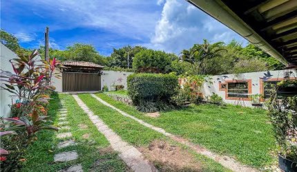 Casa de luxo em Itacimirim: 4 quartos, 2 suítes, 2 salas, 4 banheiros, 4 vagas de garagem, 2.000m² - Camaçari-BA.