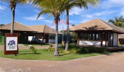 Terreno em Condomínio dos iPÊS/ Piscinas Naturais, com 544m² na Praia do Forte - Mata de São João-BA -