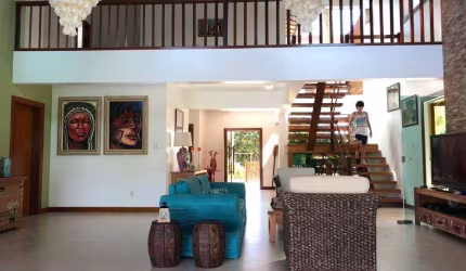 Casa Exclusiva Beira-Mar no Condomínio Aldeia dos Coqueiros - Praia do Forte