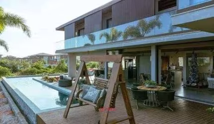 Casa de alto padrão em condomínio luxuoso na Praia do Forte, 6 quartos e 6 suítes - Mata de São João-BA.