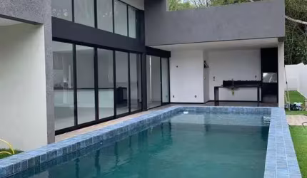 Casa com 4 Suítes Espaçosa à Venda no Condomínio Canto de Guarajuba – Conforto, Amplitude e Sofisticação