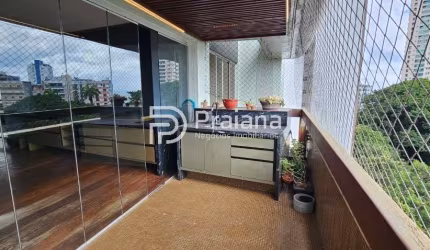 Aluguel de Apartamento Campo Grande em Salvador-BA: 4 Quartos, 2 Suítes, 2 Salas, 4 Banheiros, 3 Vagas de Garagem, 220m²