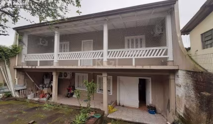 Casa para Venda - 120m², 2 dormitórios, 4 vagas - Cavalhada