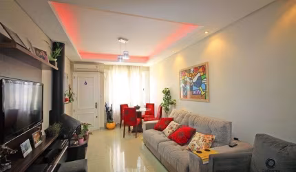Casa Condominio para Venda - 131m², 3 dormitórios, sendo 1 suites, 2 vagas - Teresópolis