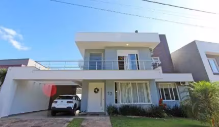 Casa para Venda - 236m², 5 dormitórios, sendo 4 suites, 2 vagas - Lagos De Nova Ipanema