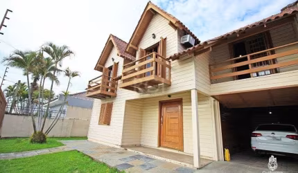 Casa para Venda - 235m², 3 dormitórios, sendo 1 suites, 3 vagas - Sarandi