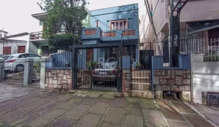 Casa para Venda - 88m², 3 dormitórios, sendo 1 suites, 1 vaga - Auxiliadora